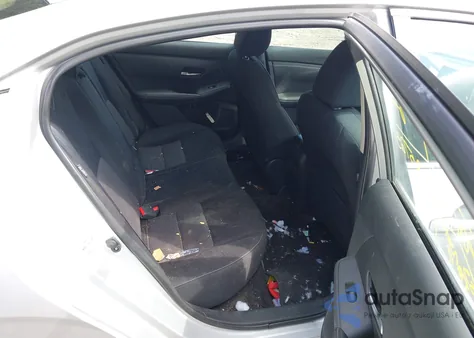 2021 Nissan Sentra Sv Xtronic Cvt z USA, uszkodzony, nr VIN 3N1AB8CV7MY270538